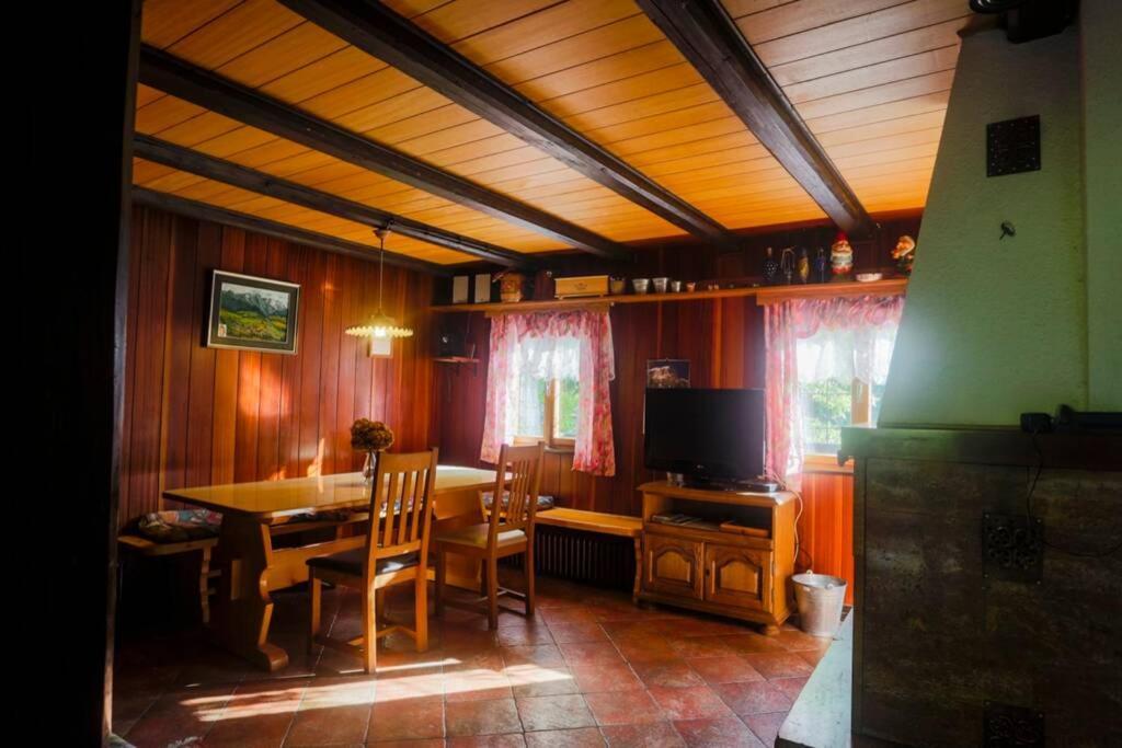 Cottage In The Woods - Lake بوينج المظهر الخارجي الصورة