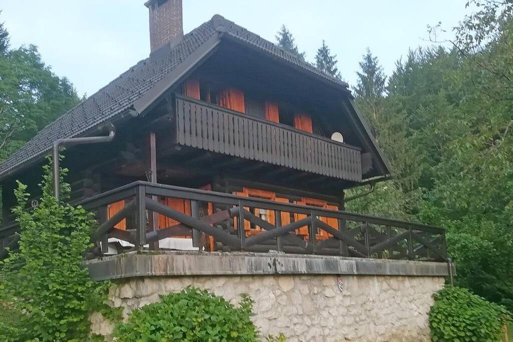 Cottage In The Woods - Lake بوينج المظهر الخارجي الصورة